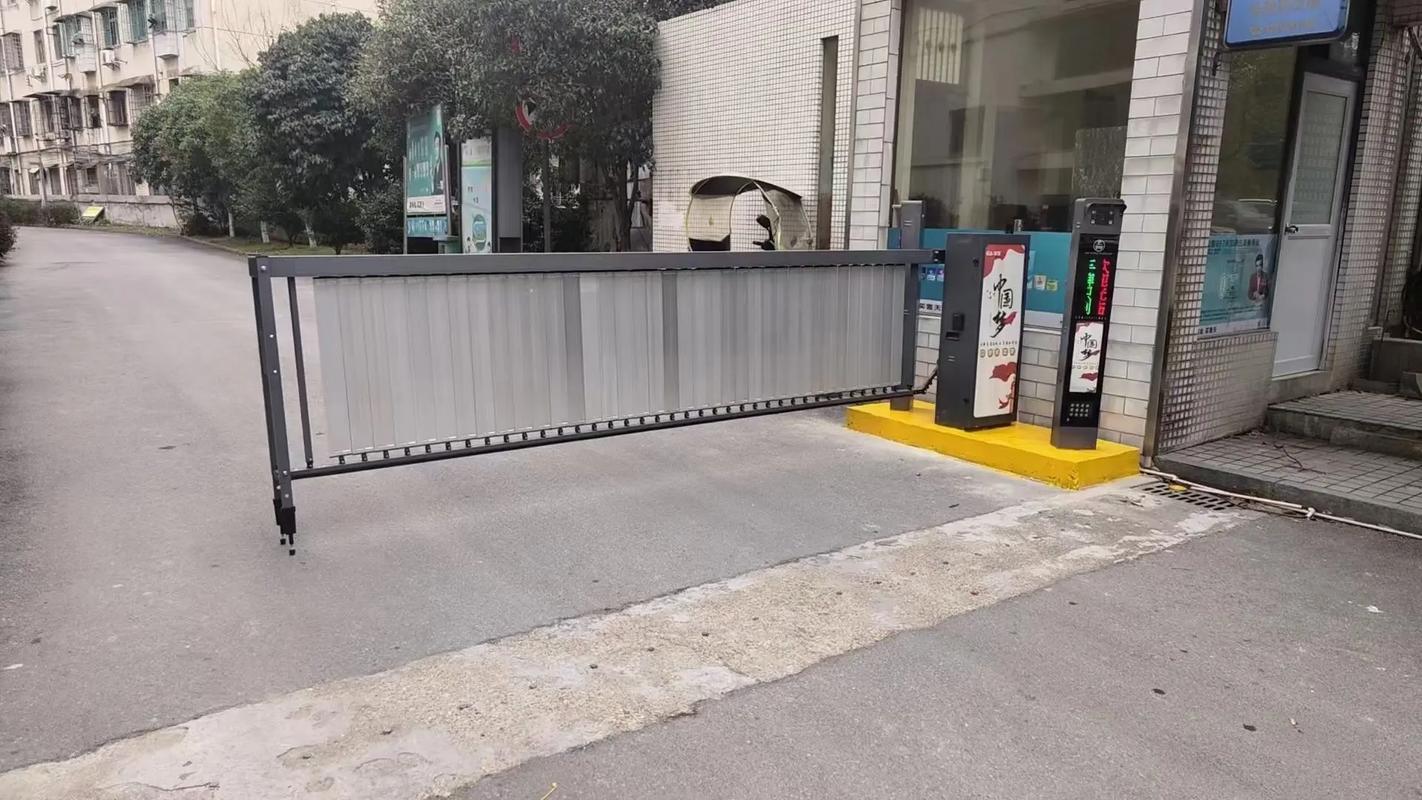 智慧通行新篇章 看得見的好產(chǎn)品——人臉識(shí)別門禁與停車場管理系統(tǒng)